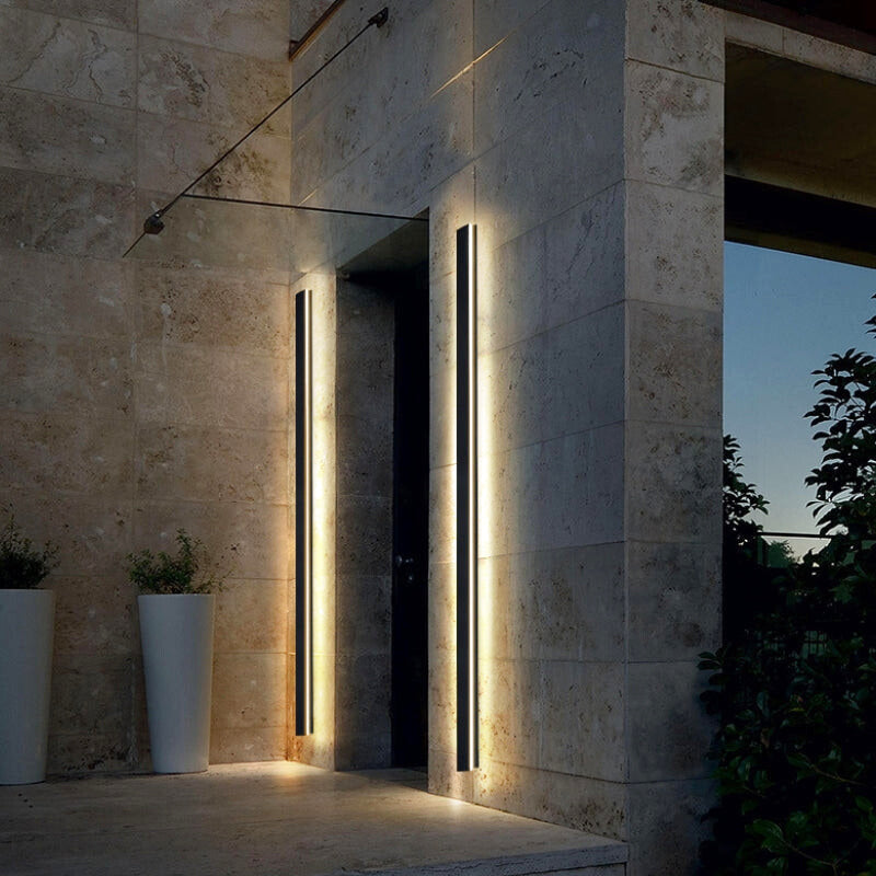 Metallic Minimalist Outdoor Wall Sconce with Long Profile – Ideal for Covered Patio