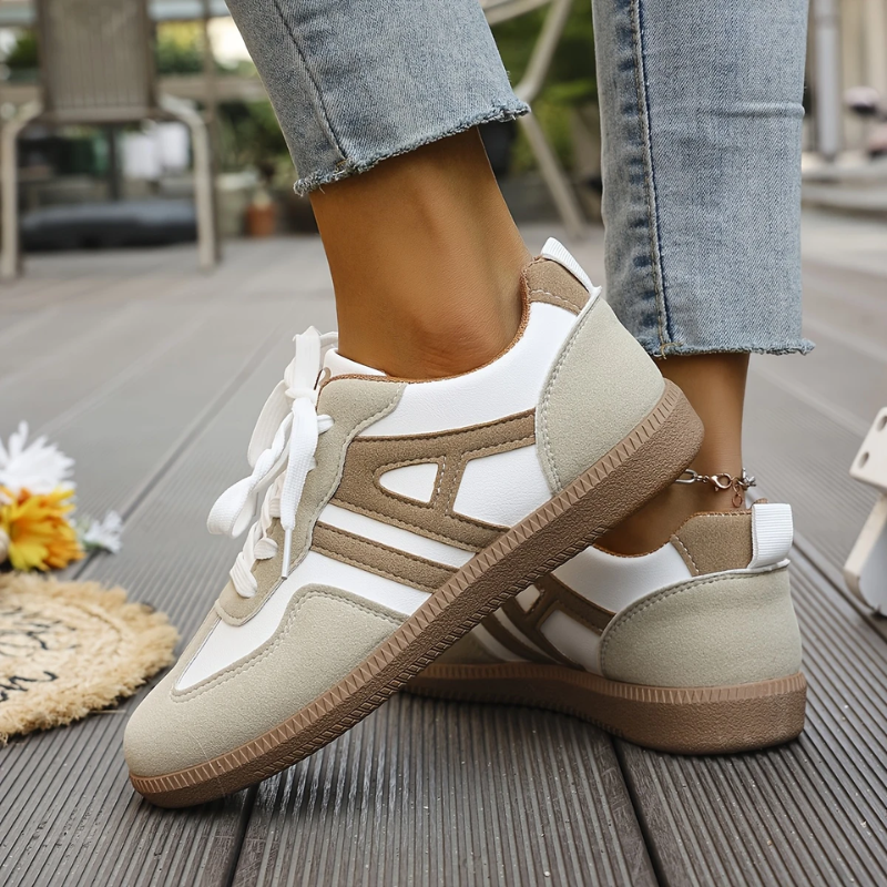 Biruvi | Women's Lace-Up Trainers