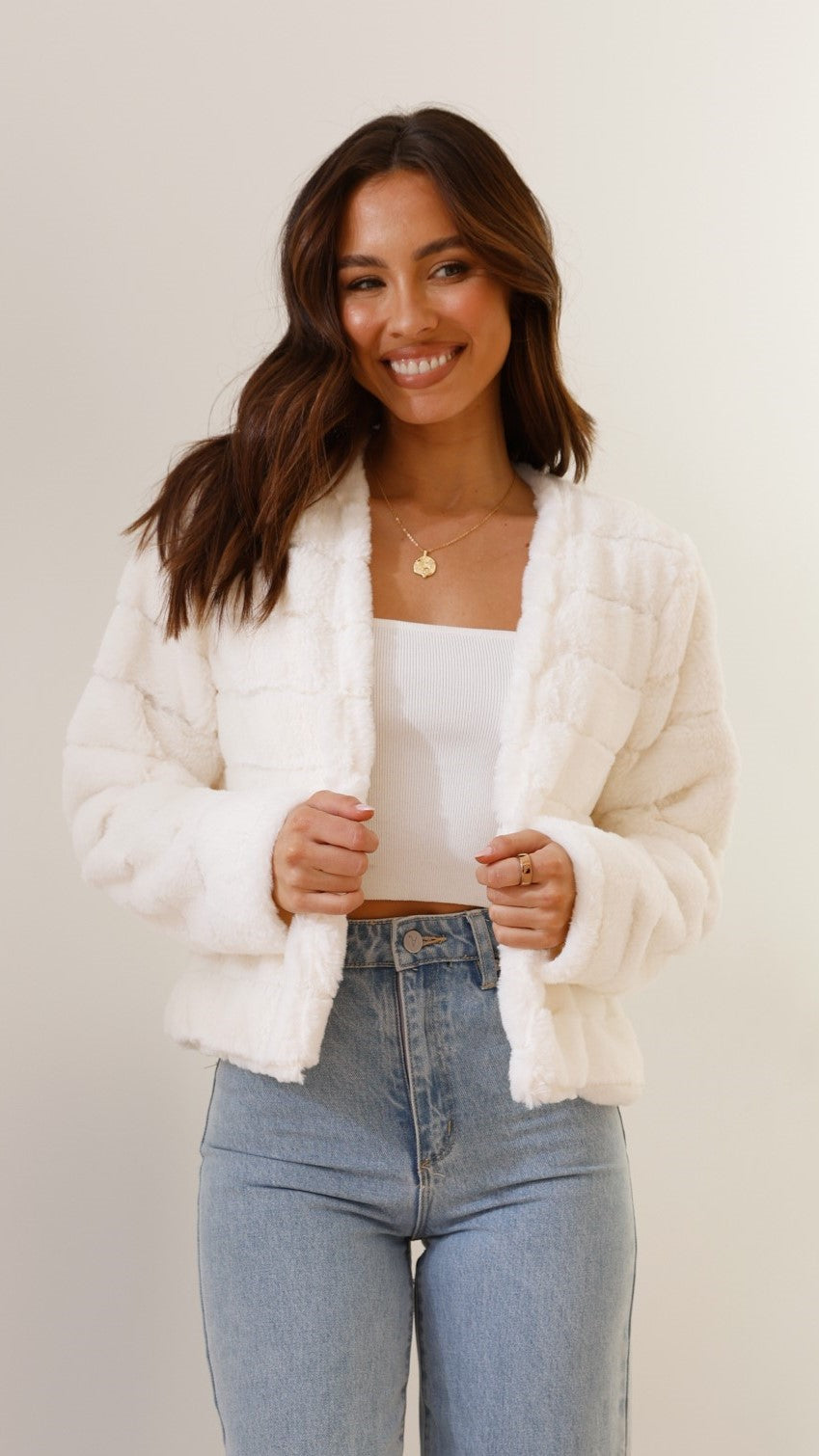 Biruvi | Women’s Fur Crop Coat