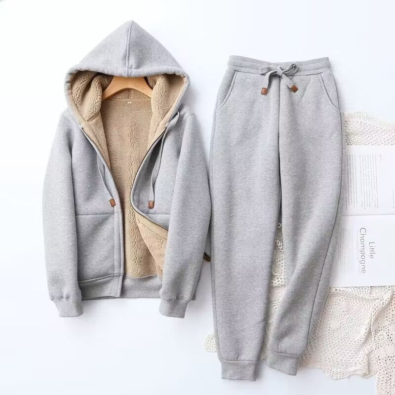Biruvi | Women’s Hoodie And Jogger Set