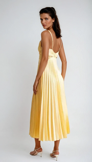 Melora | V-neck Midi Elegant Pleated With Cut-Out Details Dress 1