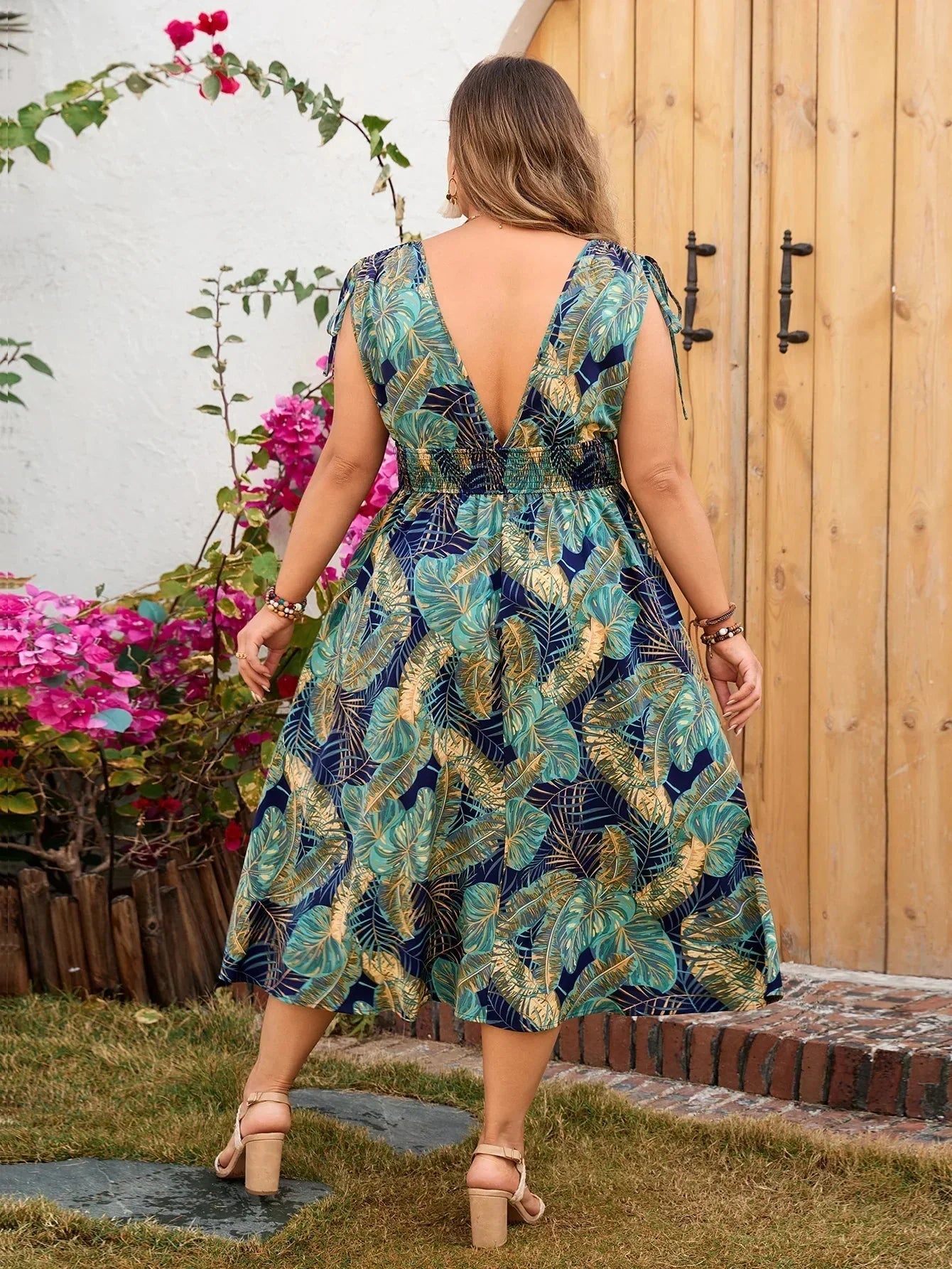 Irinelle | Printed Midi Dress with Soft Drape 7