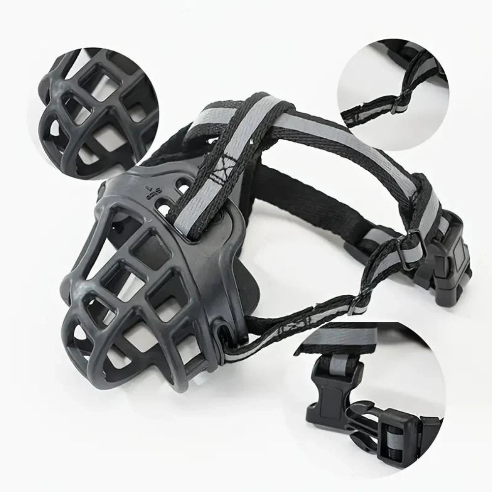 Breathable Polyester Dog Muzzle with Adjustable Straps – Ideal for Outdoor Walks