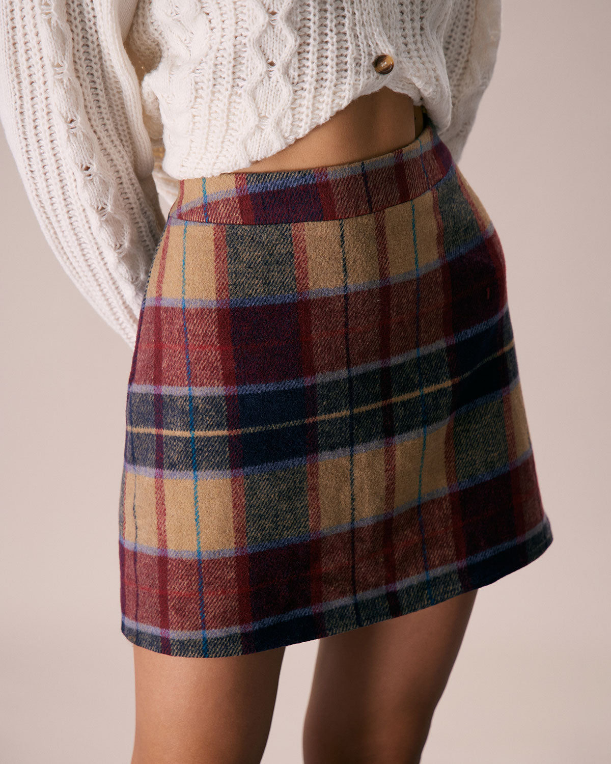 Loretta | Tailored Plaid Tweed Mini Skirt Concert Outfit