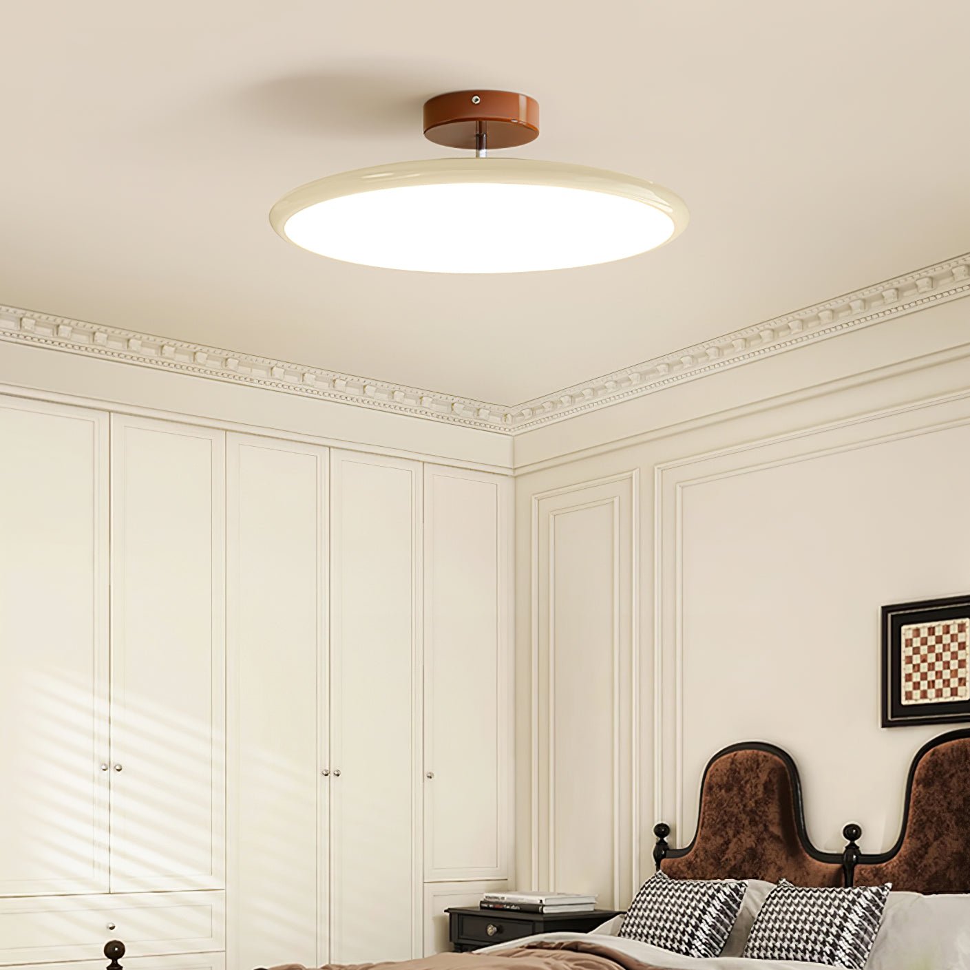 Matte Black Adjustable Ceiling Lamp with Soft Diffused Light – Ideal for Living Room or Bedroom