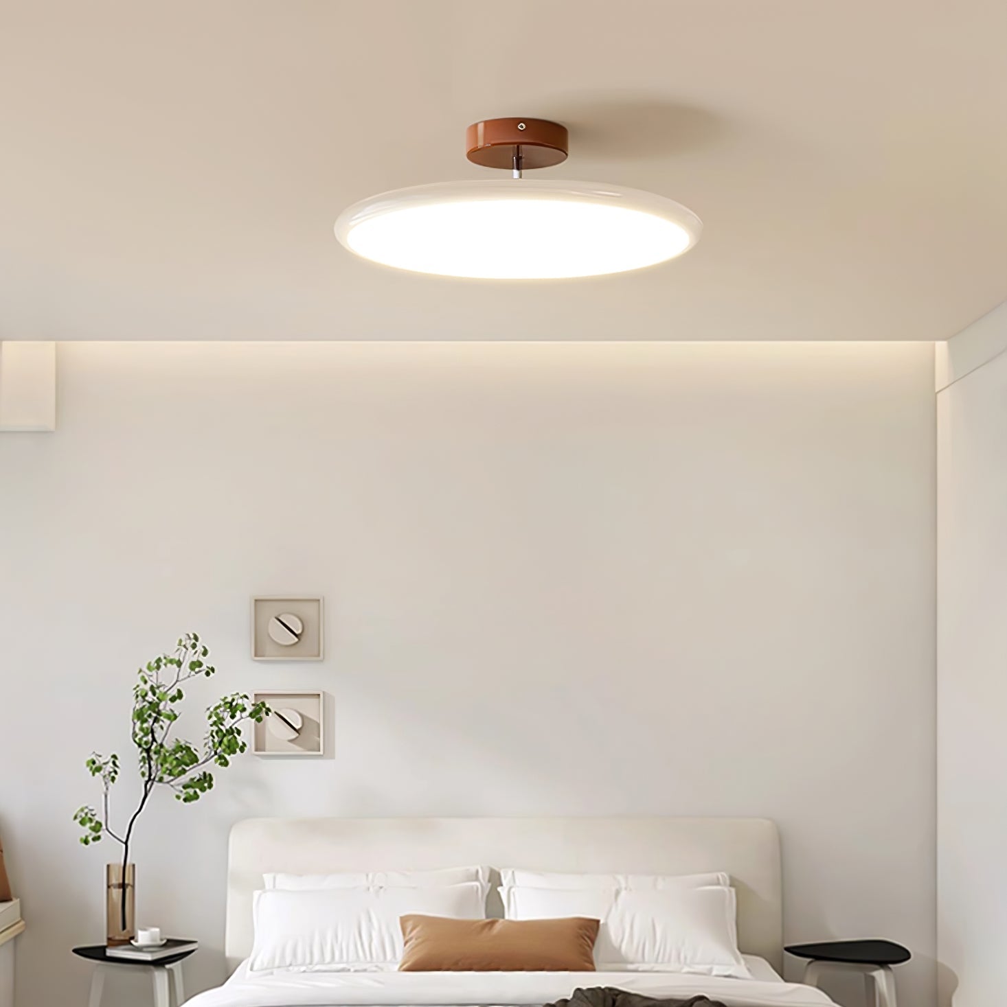 Matte Black Adjustable Ceiling Lamp with Soft Diffused Light – Ideal for Living Room or Bedroom