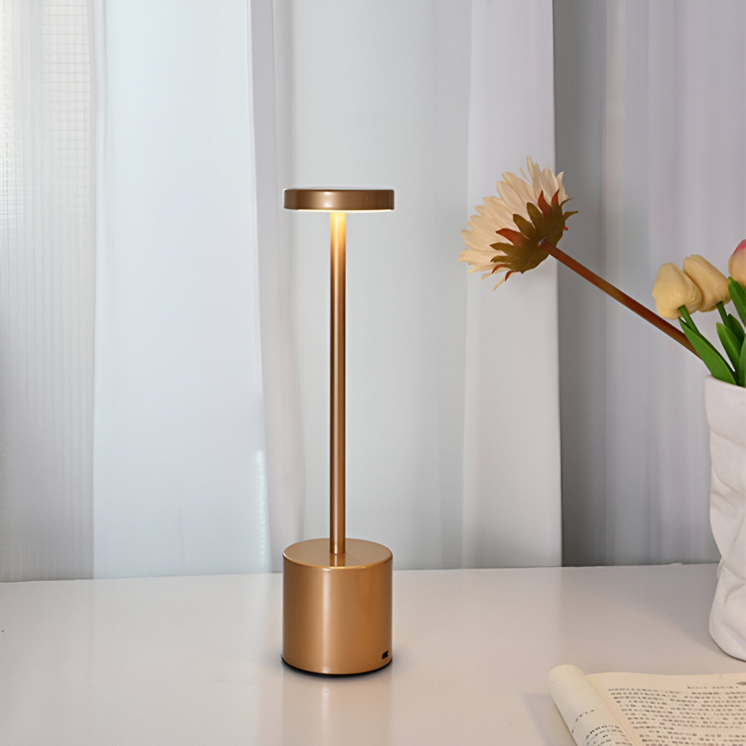 Metal Retro Table Lamp with Wireless Rechargeable Battery – Ideal for Living Room or Bedroom