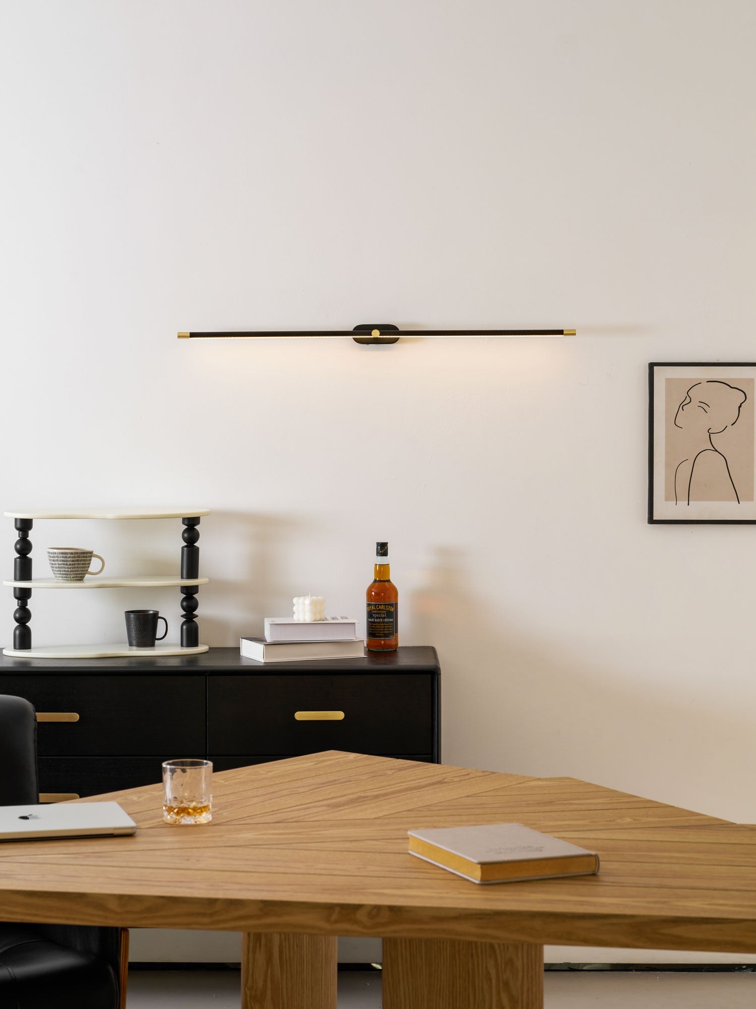 Minimalist Metal Rechargeable Wall Lamp with Linear Light – Ideal for Bedroom or Hallway