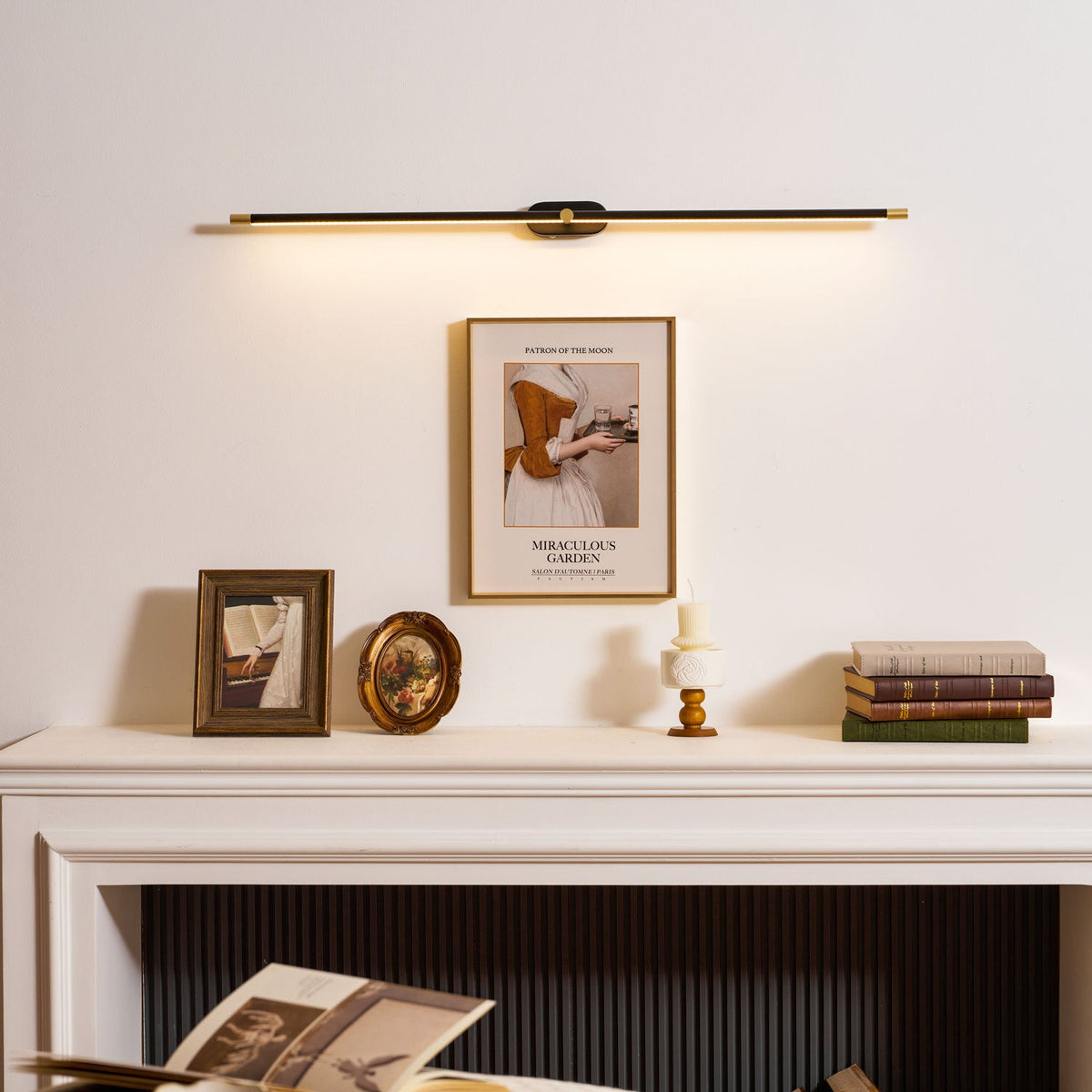 Minimalist Metal Rechargeable Wall Lamp with Linear Light – Ideal for Bedroom or Hallway