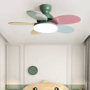 Petalo Design Ceiling Fan Light with Integrated Illumination – Ideal for Living Room or Bedroom