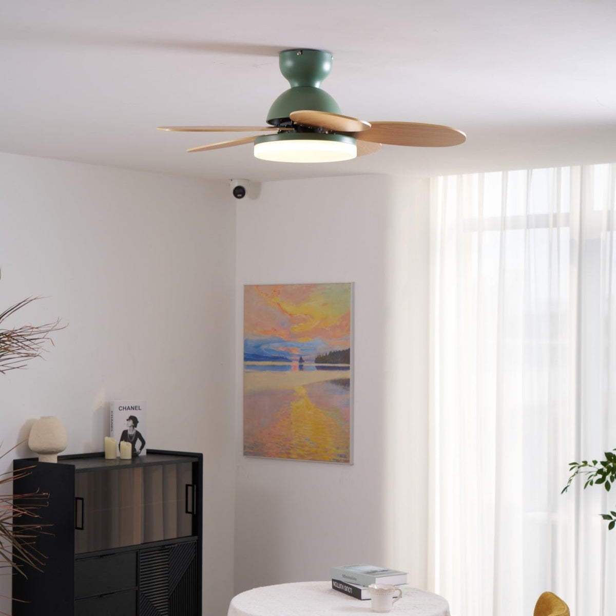 Petalo Design Ceiling Fan Light with Integrated Illumination – Ideal for Living Room or Bedroom