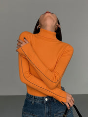 Raven | Fitted Contrast Piping Holiday Sweater