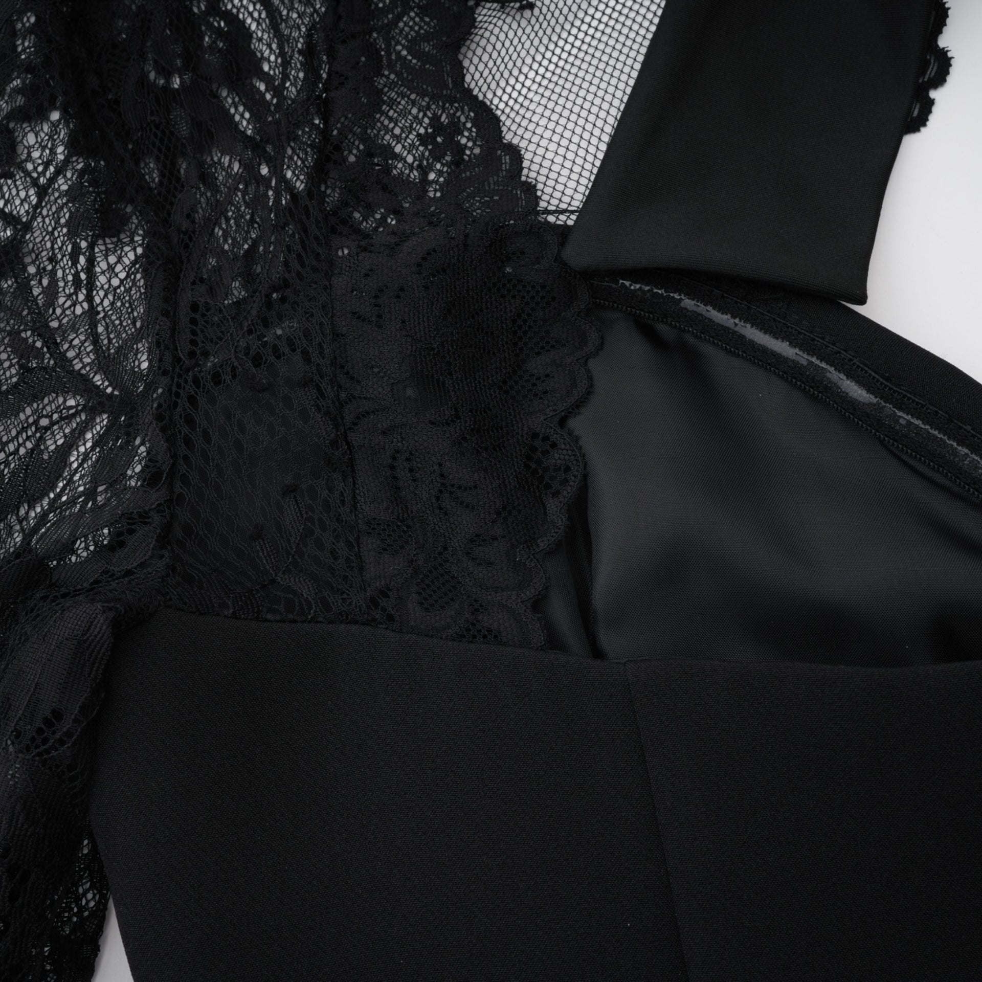 Sydney | Fitted Lace Panel Maxi Dress Concert Outfit
