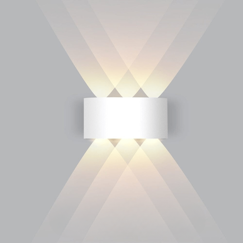 Weatherproof Metal Outdoor Light Fixture with Energy-Efficient LED – Ideal for Garden or Patio