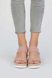Xanthe | Stretch Fit Raised Sole Sandals